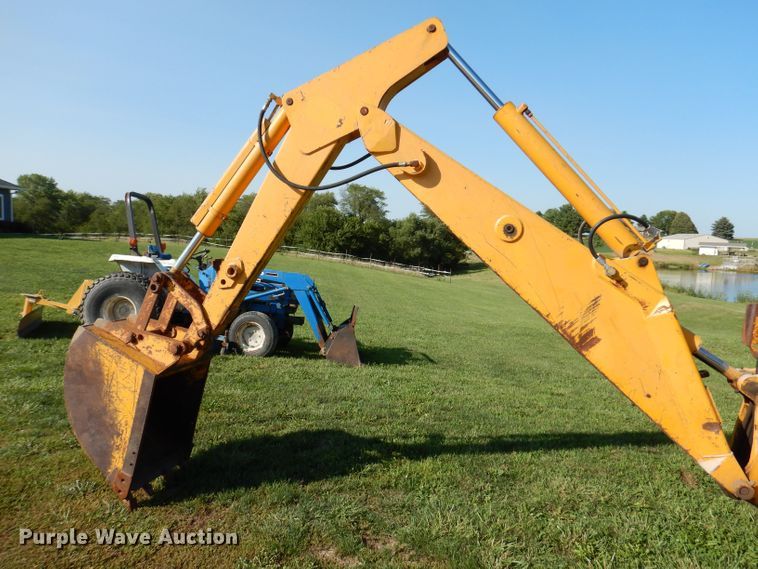 image for item KP9293 John Deere 400  backhoe