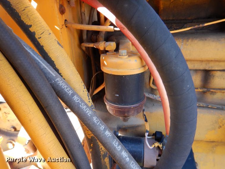 image for item KP9293 John Deere 400  backhoe