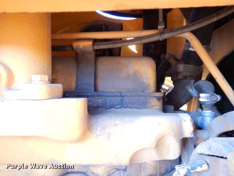 image for item KP9293 John Deere 400  backhoe