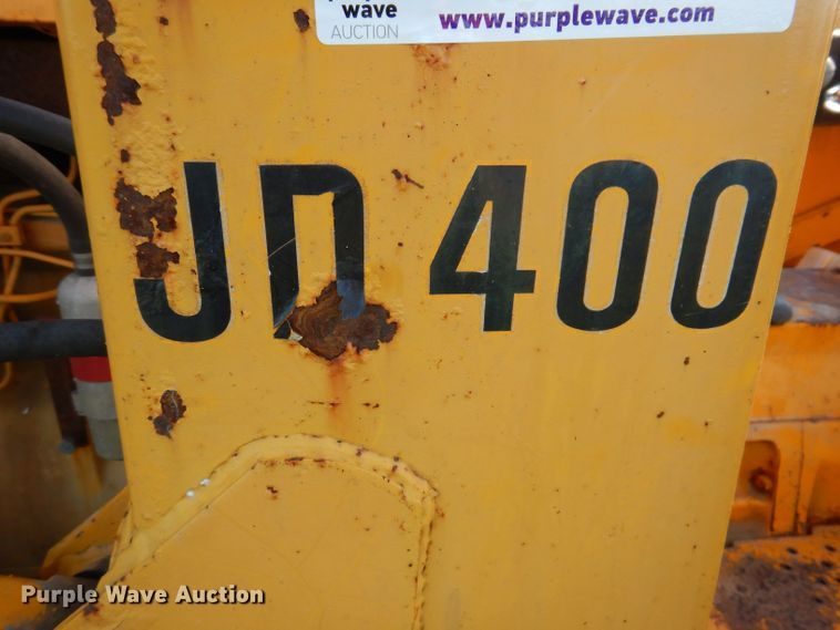 image for item KP9293 John Deere 400  backhoe