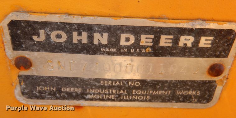 image for item KP9293 John Deere 400  backhoe