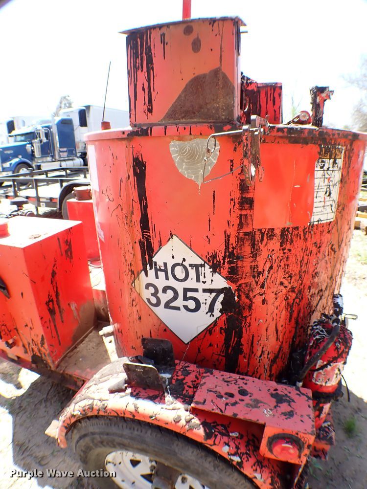 image for item KR9750 Crafco SS125  melter applicator