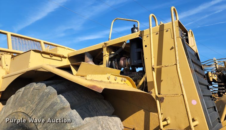 image for item KT9896 1994 Caterpillar 627F  conventional scraper