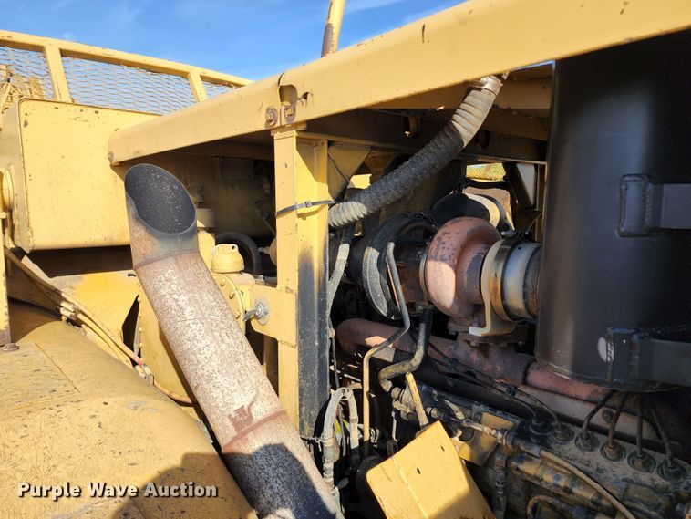 image for item KT9896 1994 Caterpillar 627F  conventional scraper