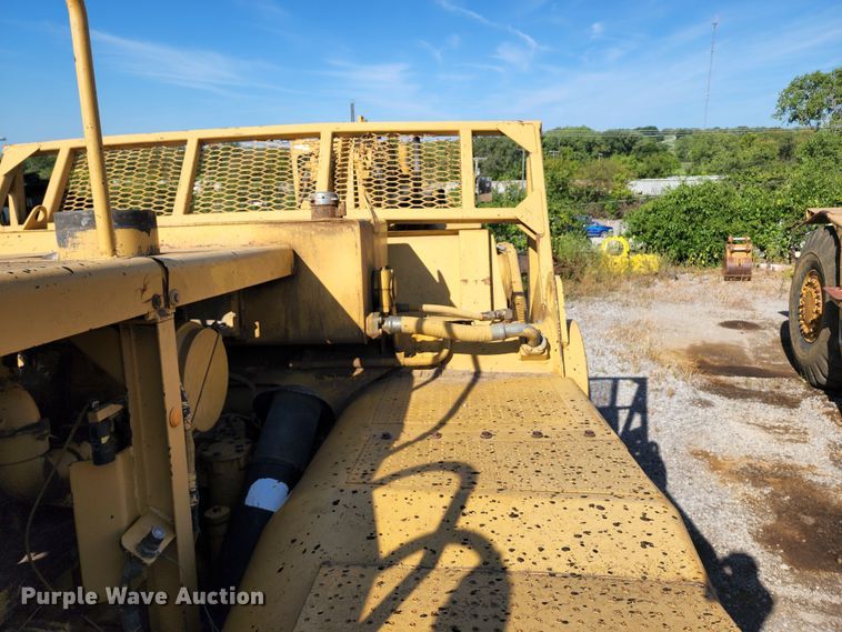 image for item KT9896 1994 Caterpillar 627F  conventional scraper