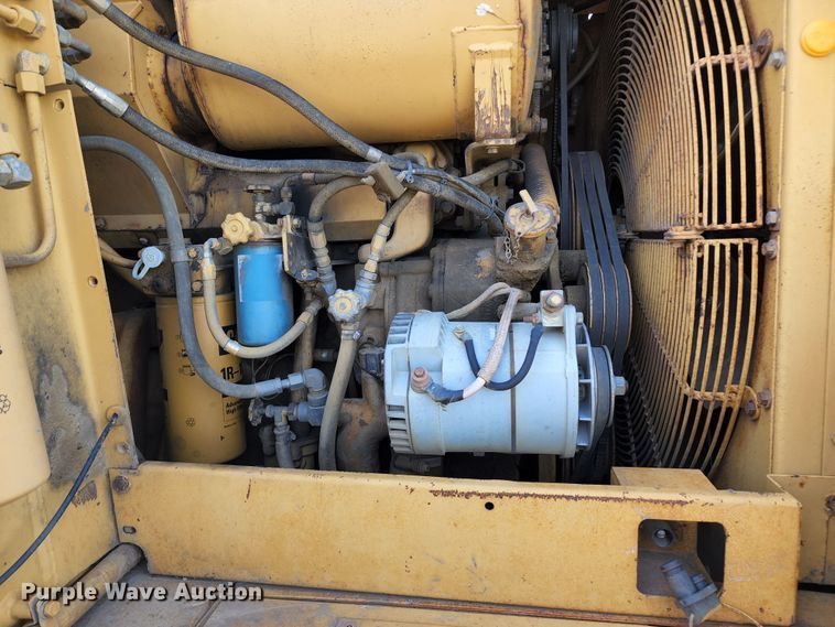 image for item KT9896 1994 Caterpillar 627F  conventional scraper