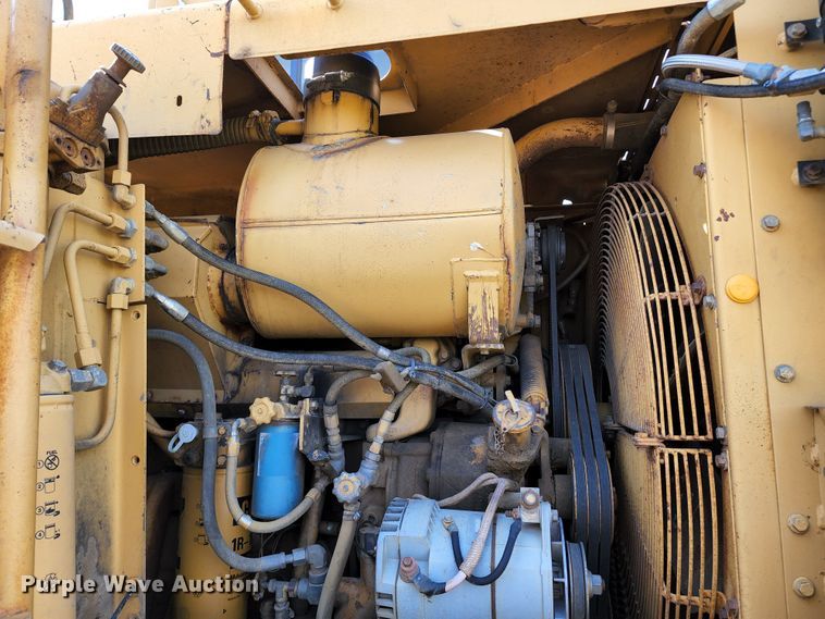 image for item KT9896 1994 Caterpillar 627F  conventional scraper