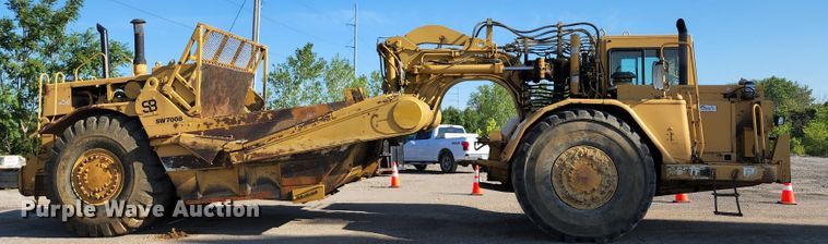 image for item KT9897 1998 Caterpillar 627F  conventional scraper