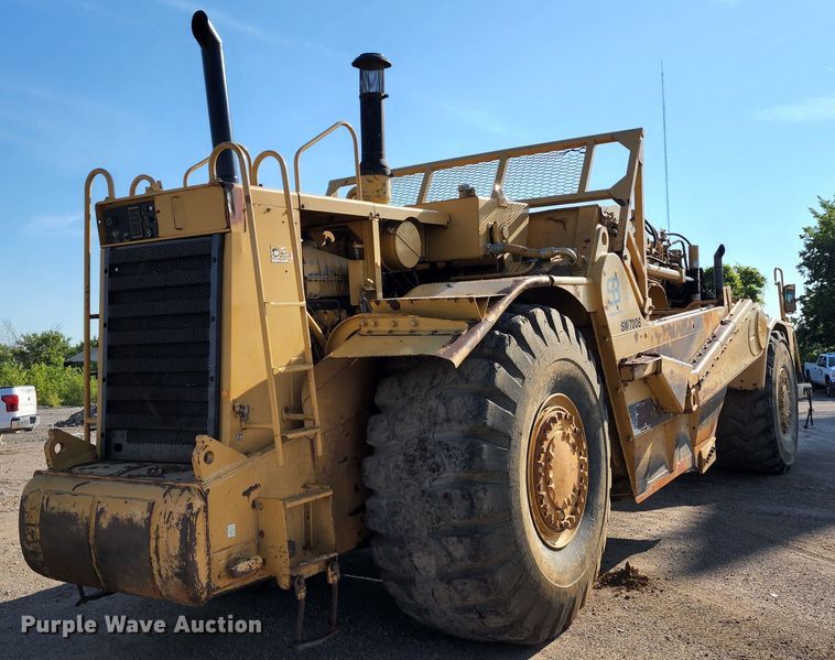 image for item KT9897 1998 Caterpillar 627F  conventional scraper