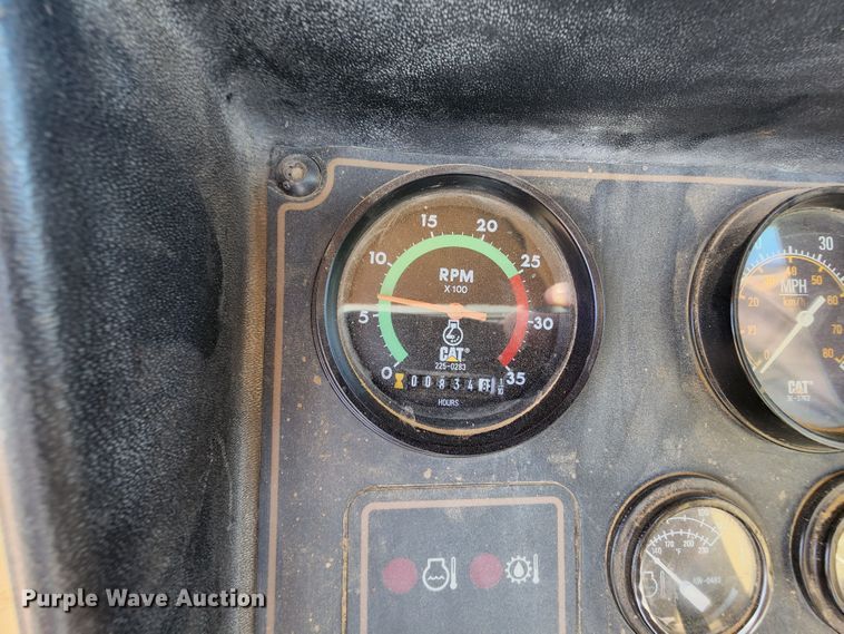 image for item KT9897 1998 Caterpillar 627F  conventional scraper