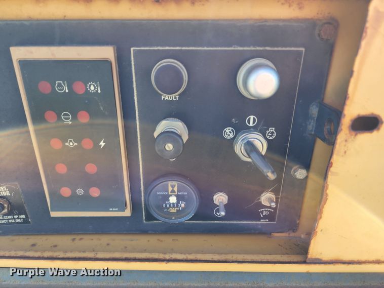 image for item KT9897 1998 Caterpillar 627F  conventional scraper