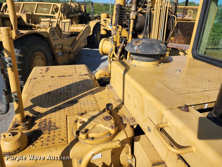 image for item KT9897 1998 Caterpillar 627F  conventional scraper