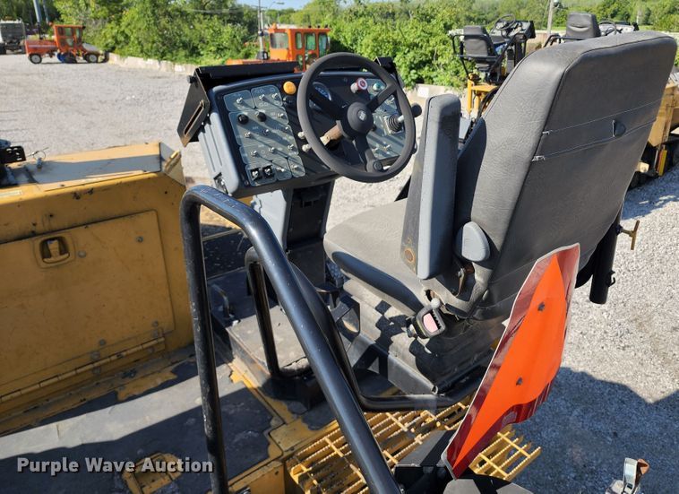 image for item KT9898 2008 Caterpillar AP655D  paver