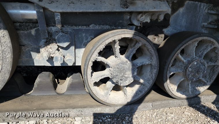 image for item KT9898 2008 Caterpillar AP655D  paver