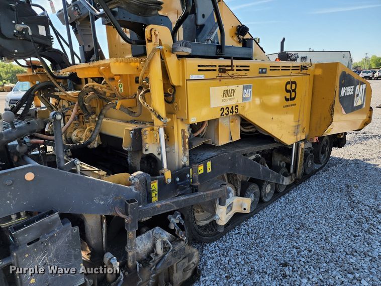 image for item KT9899 2014 Caterpillar AP1055E  paver