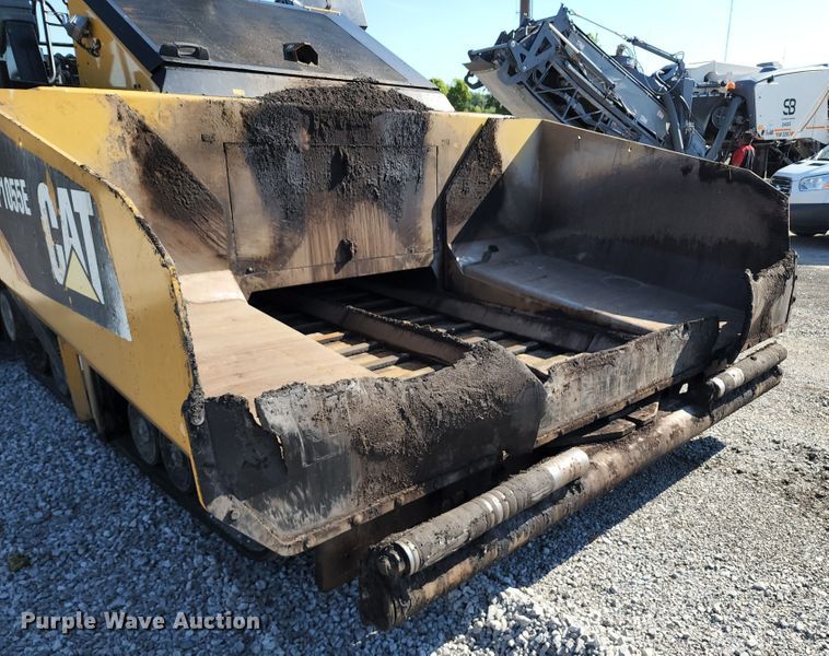 image for item KT9899 2014 Caterpillar AP1055E  paver