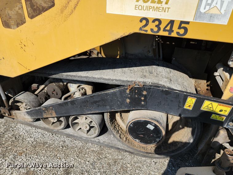 image for item KT9899 2014 Caterpillar AP1055E  paver