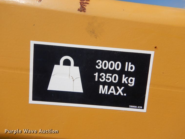 image for item LB9932 2002 Vermeer Flex Track 75  vibratory cable plow