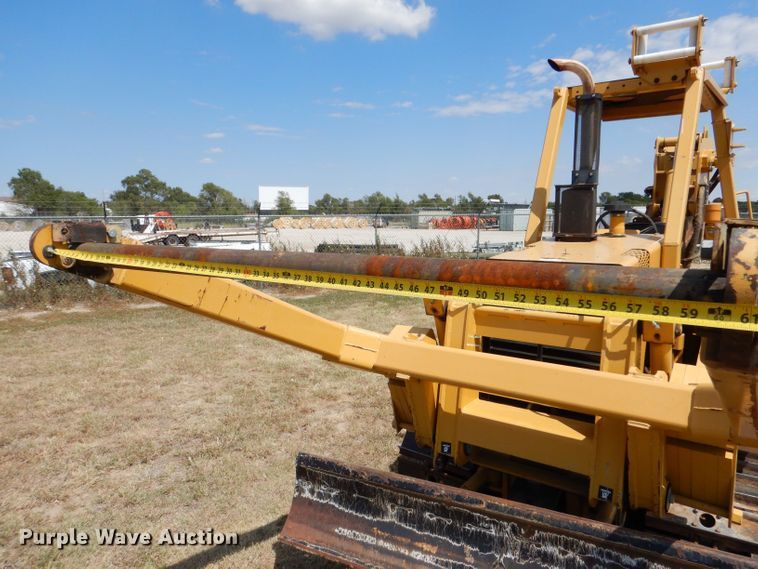 image for item LB9932 2002 Vermeer Flex Track 75  vibratory cable plow