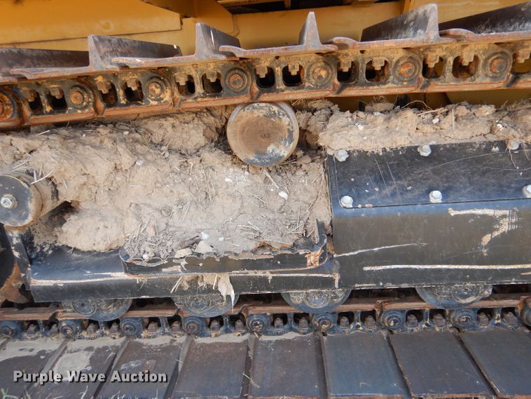 image for item LB9932 2002 Vermeer Flex Track 75  vibratory cable plow