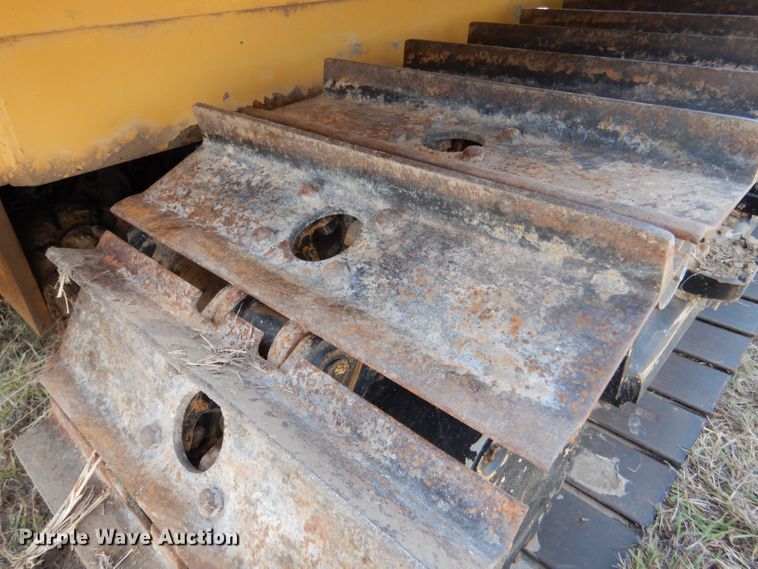 image for item LB9932 2002 Vermeer Flex Track 75  vibratory cable plow