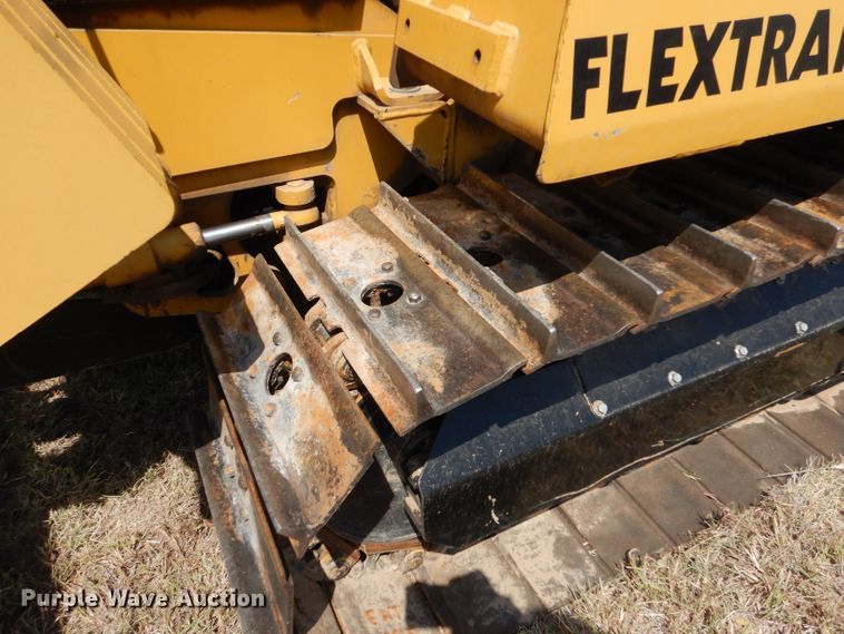 image for item LB9932 2002 Vermeer Flex Track 75  vibratory cable plow