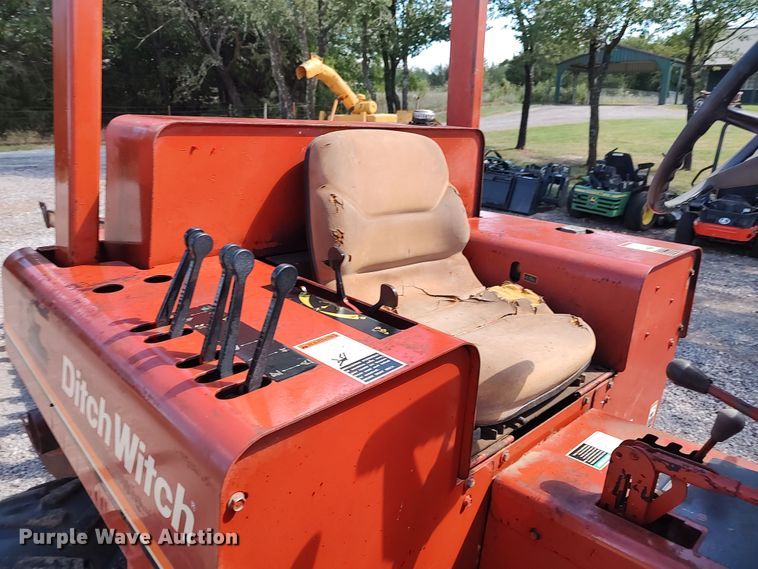image for item LK9828 1986 Ditch Witch 4010DD  bucket wheel trencher