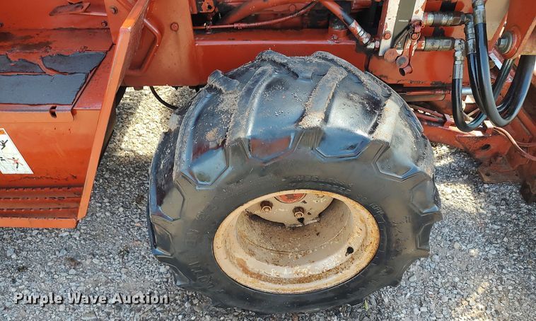 image for item LK9828 1986 Ditch Witch 4010DD  bucket wheel trencher