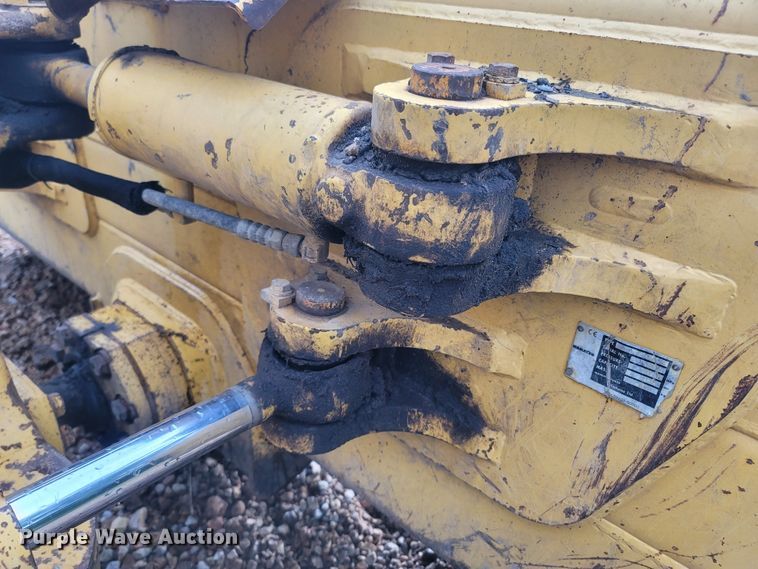 image for item LM9701 2011 Komatsu D39EX-22  dozer