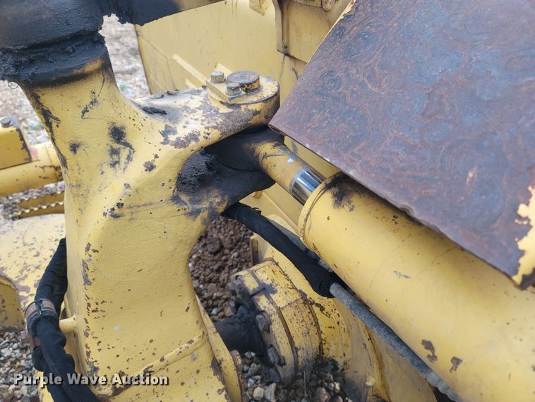 image for item LM9701 2011 Komatsu D39EX-22  dozer