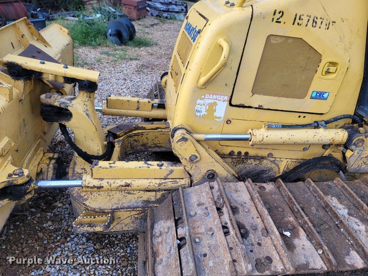 image for item LM9701 2011 Komatsu D39EX-22  dozer