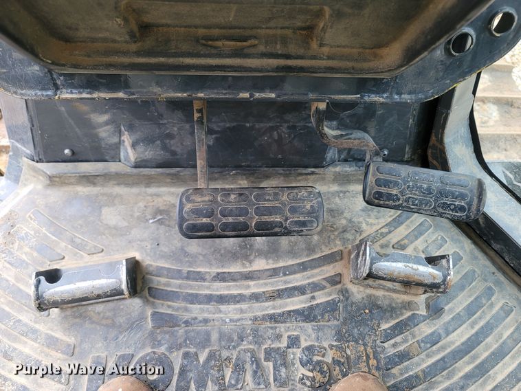 image for item LM9701 2011 Komatsu D39EX-22  dozer