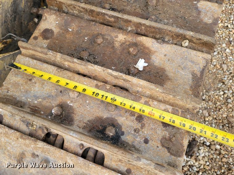 image for item LM9701 2011 Komatsu D39EX-22  dozer