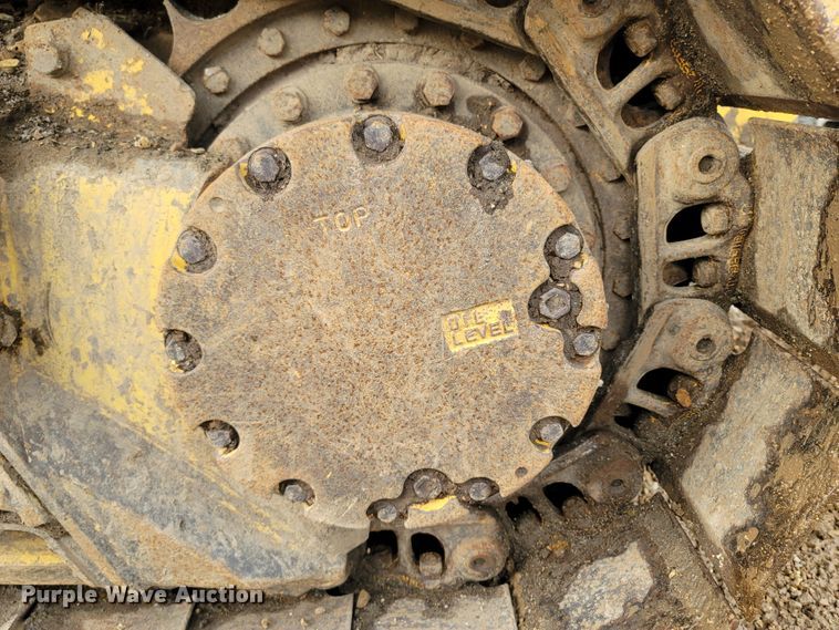 image for item LM9701 2011 Komatsu D39EX-22  dozer