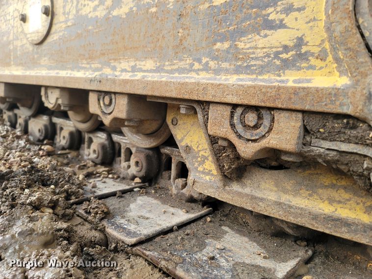 image for item LM9701 2011 Komatsu D39EX-22  dozer