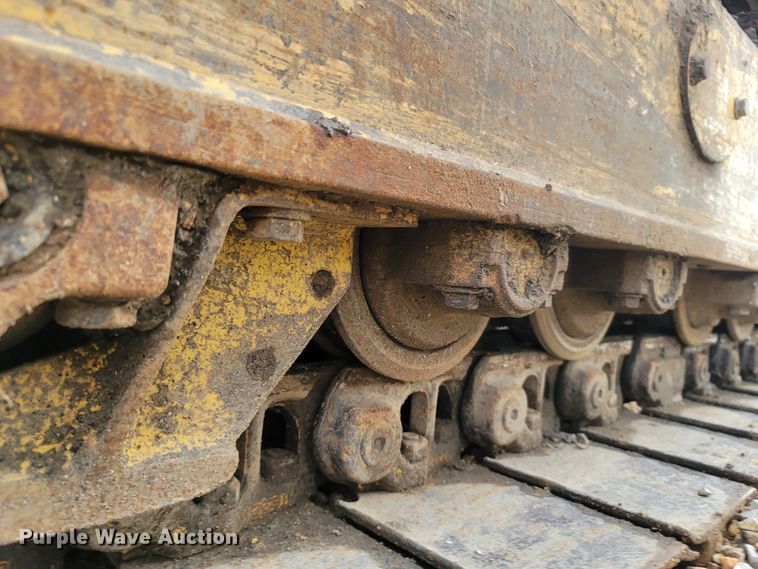 image for item LM9701 2011 Komatsu D39EX-22  dozer