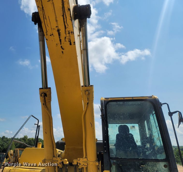 image for item LM9713 2007 Komatsu PC300LC-8  excavator