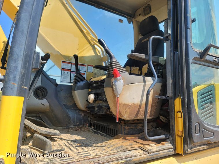 image for item LM9713 2007 Komatsu PC300LC-8  excavator