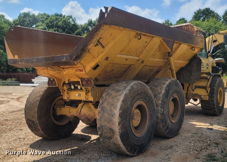 image for item LM9714 2007 John Deere 300D  haul truck