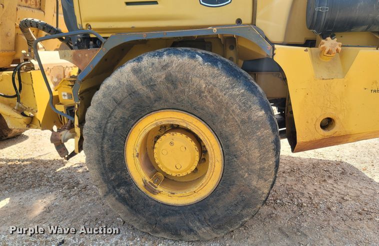 image for item LM9714 2007 John Deere 300D  haul truck