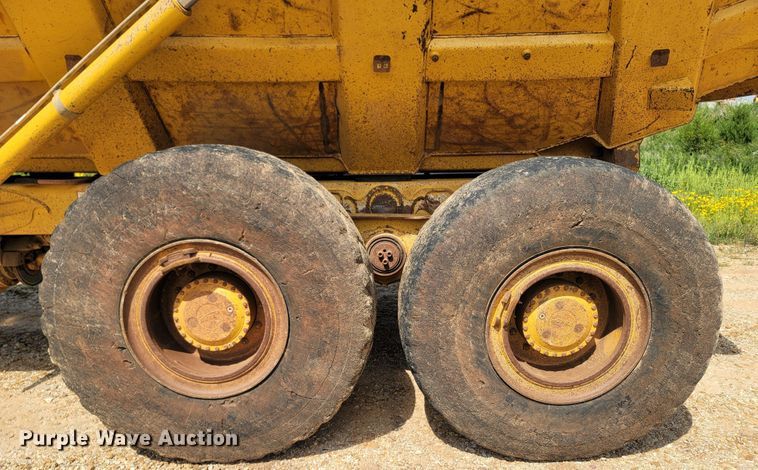 image for item LM9714 2007 John Deere 300D  haul truck