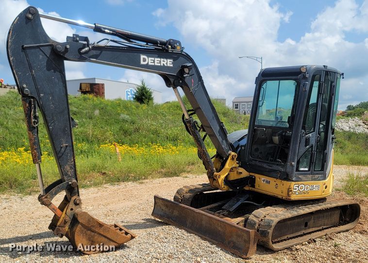 image for item LM9715 2012 John Deere 50D  mini excavator