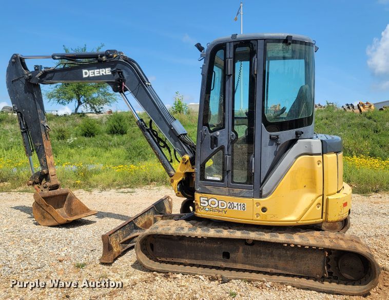 image for item LM9715 2012 John Deere 50D  mini excavator