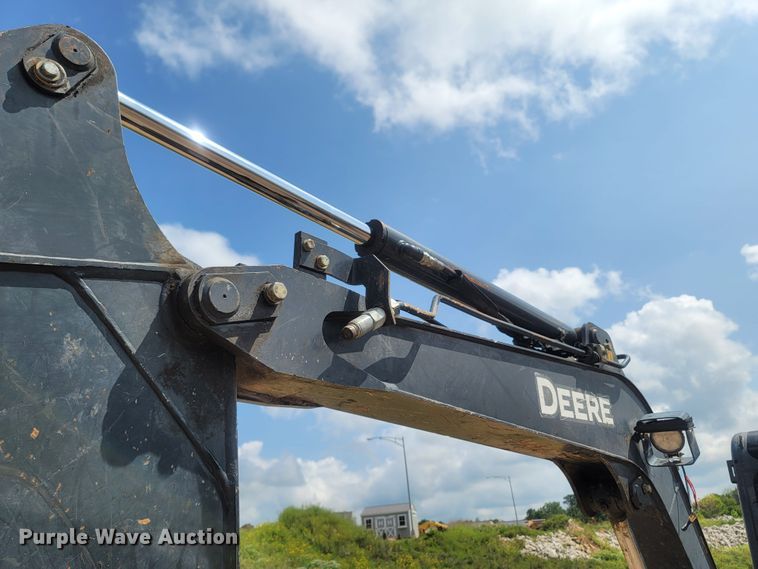 image for item LM9715 2012 John Deere 50D  mini excavator