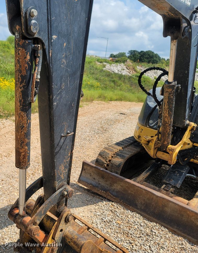 image for item LM9715 2012 John Deere 50D  mini excavator