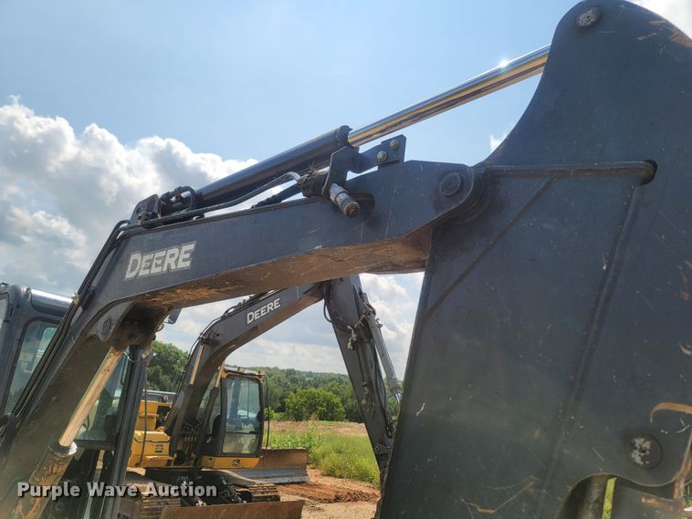 image for item LM9715 2012 John Deere 50D  mini excavator