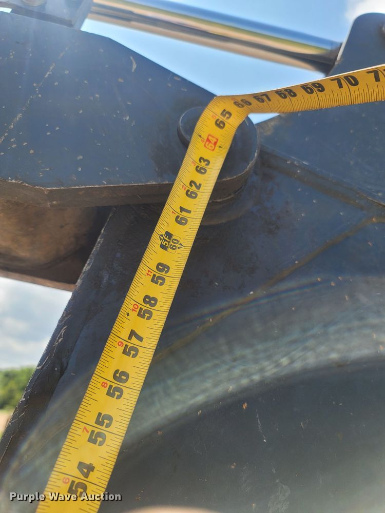 image for item LM9715 2012 John Deere 50D  mini excavator