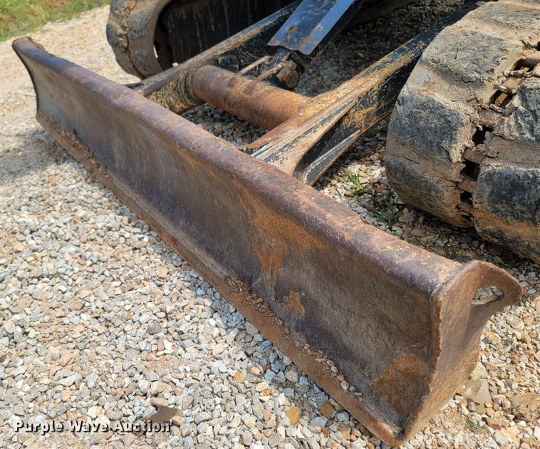 image for item LM9715 2012 John Deere 50D  mini excavator