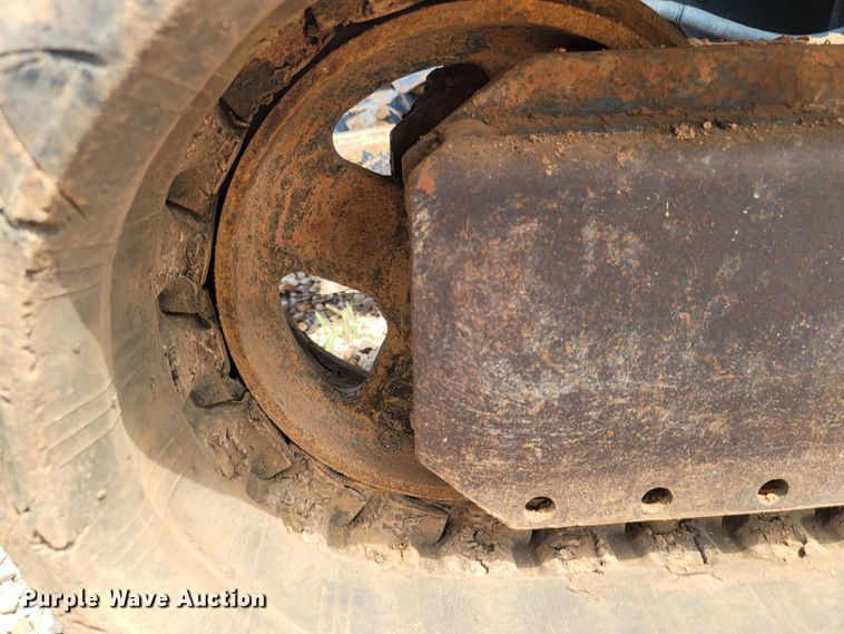 image for item LM9715 2012 John Deere 50D  mini excavator