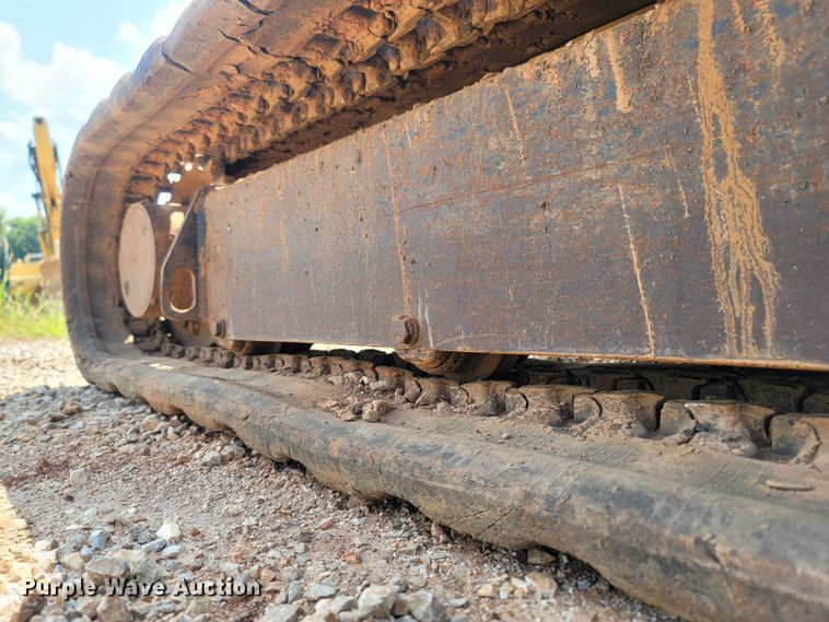 image for item LM9715 2012 John Deere 50D  mini excavator